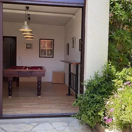 Mediterrania 98 Vakantiehuis *