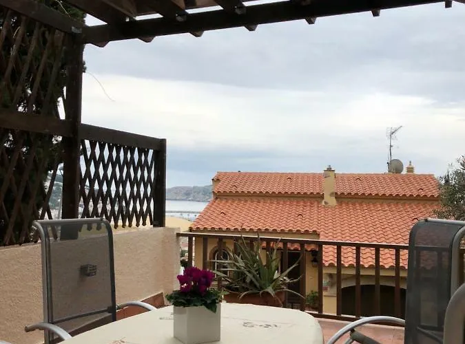 Mediterrania 98 Semesterbostad